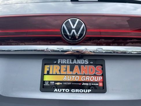 New 2026 Volkswagen Atlas SE image 15