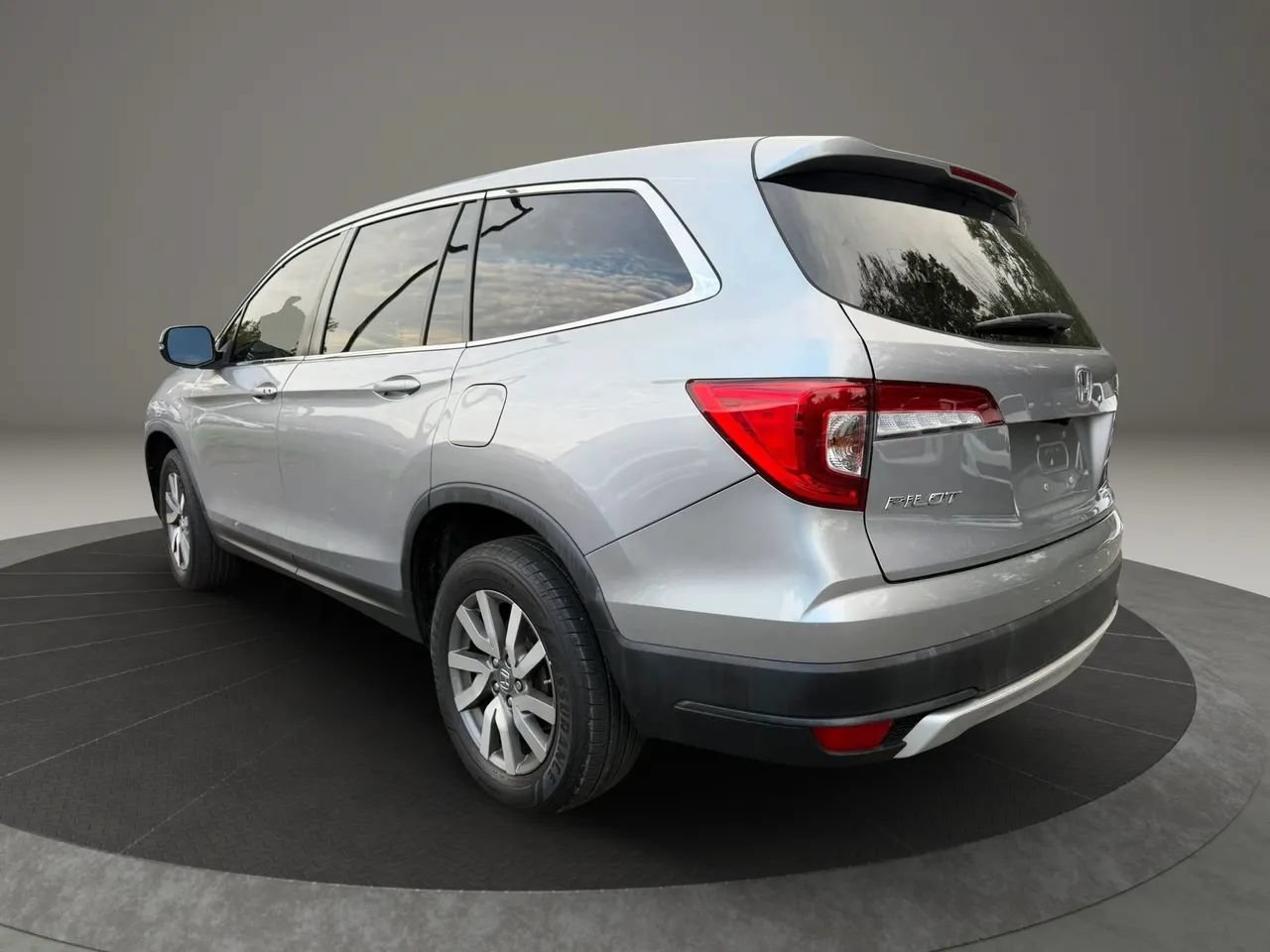 Used 2019 Honda Pilot EX-L image 7