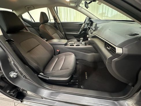 Used 2024 Nissan Altima 2.5 S image 24