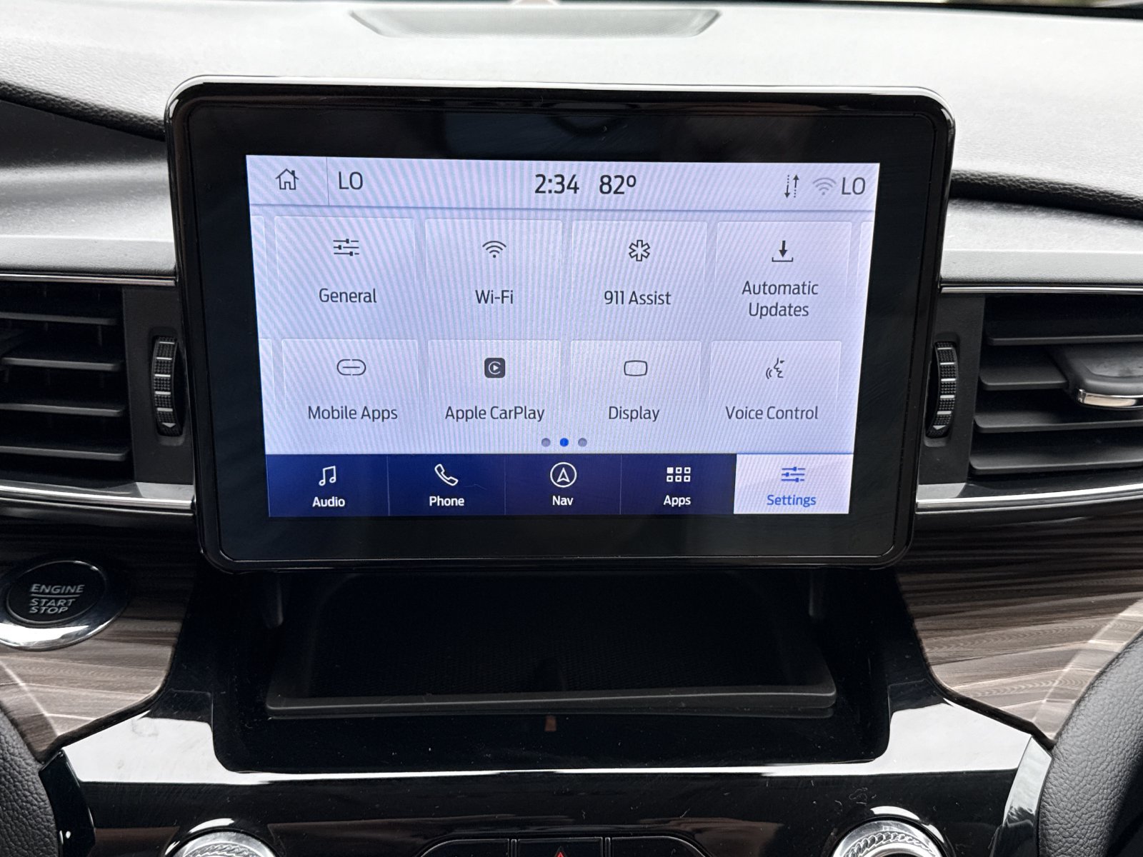Used 2022 Ford Explorer Limited AWD/4WD image 29