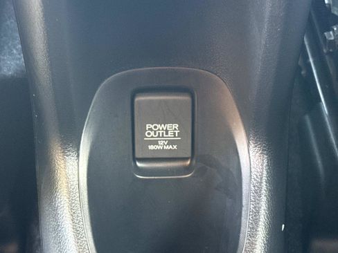 Used 2022 Honda HR-V EX image 16