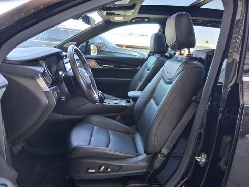 Used 2022 Cadillac XT6 Premium Luxury FWD image 20