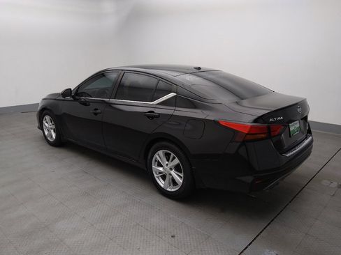 Used 2021 Nissan Altima 2.0 SR image 3