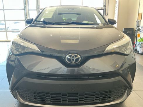 Certified 2020 Toyota C-HR LE FWD image 23