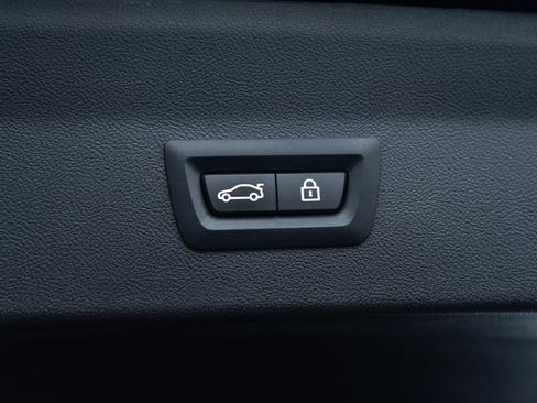 Used 2022 BMW X4 xDrive30i image 10