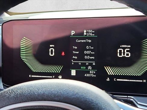 Used 2024 Kia Sorento S FWD image 15