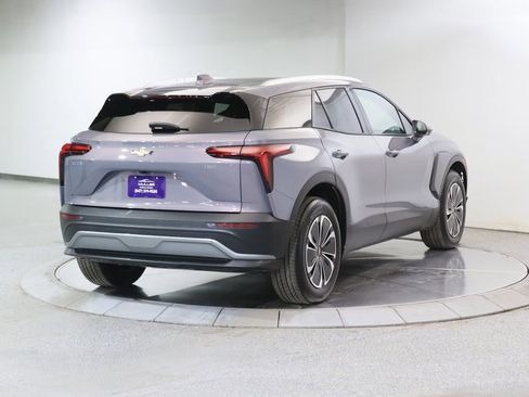 Used 2024 Chevrolet Blazer EV LT image 7