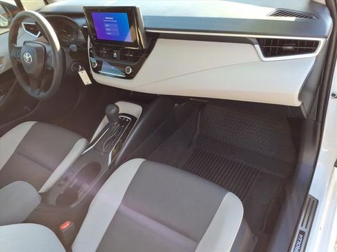 Certified 2024 Toyota Corolla LE image 17