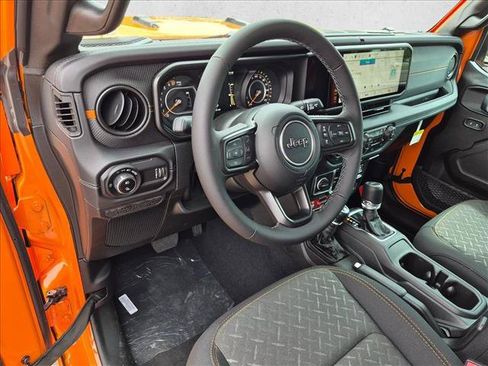 New 2026 Jeep Gladiator Mojave AWD/4WD image 3