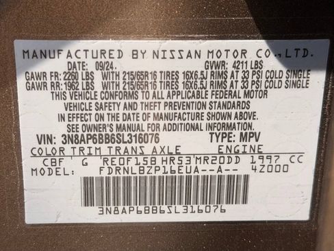 Used 2025 Nissan Kicks S AWD/4WD image 44