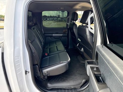 Used 2021 Ford F150 Lariat AWD/4WD image 11