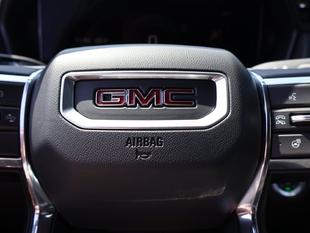 Used 2026 GMC Terrain Elevation AWD/4WD image 25
