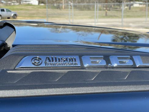 Used 2024 Chevrolet Silverado 2500 Custom w/ Custom Value Package image 52