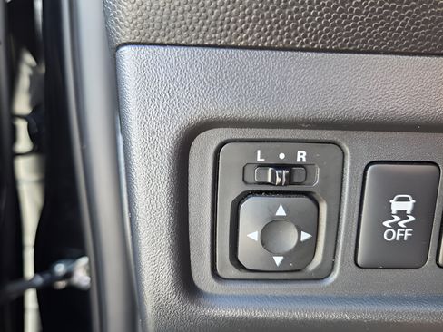 Used 2024 Mitsubishi Mirage ES FWD image 28
