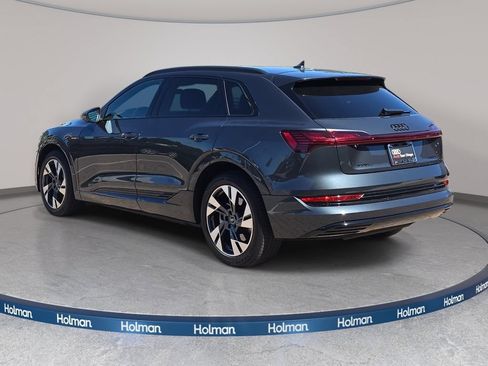 Used 2023 Audi e-tron Premium w/ Convenience Plus Package AWD/4WD image 8