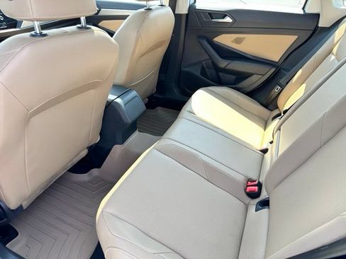 Used 2020 Volkswagen Jetta SE FWD image 21