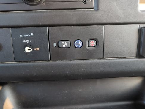 Used 2016 Chevrolet Express 3500 LT w/ LT Preferred Equipment Group RWD image 11