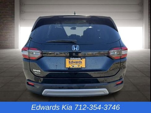 Used 2023 Honda Pilot EX-L image 7