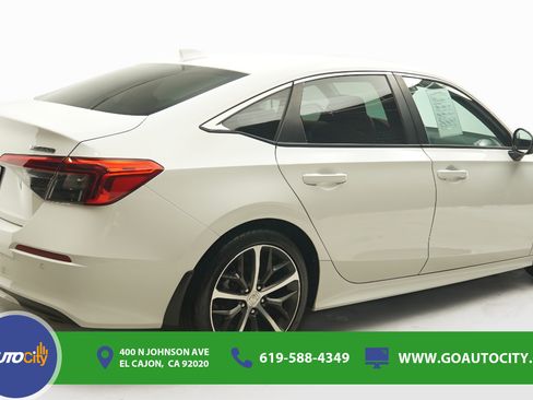 Used 2024 Honda Civic Touring image 6