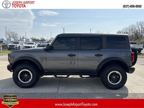 Used 2024 Ford Bronco Black Diamond w/ Sasquatch Package image 1