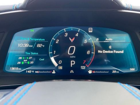 Used 2023 Chevrolet Corvette Stingray Premium Conv w/ Z51 Performance Package image 13