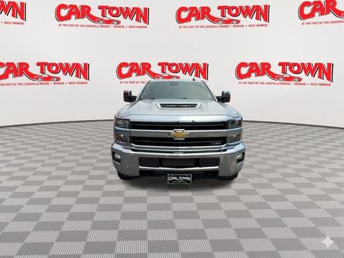 Used 2019 Chevrolet Silverado 2500 LTZ w/ Duramax Plus Package AWD/4WD image 3