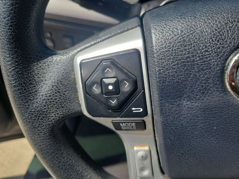 Used 2015 Toyota Tundra SR5 image 24