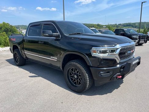 Used 2023 RAM 1500 Limited AWD/4WD image 2