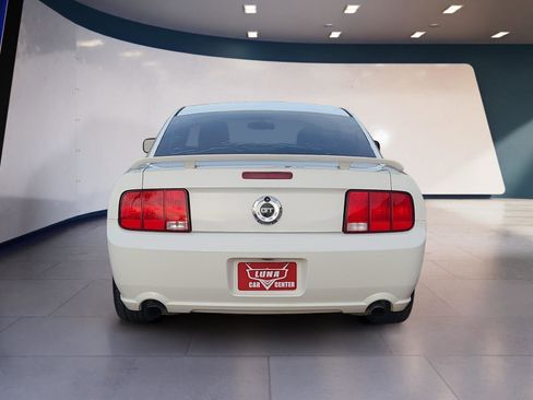 Used 2007 Ford Mustang GT Premium RWD image 4