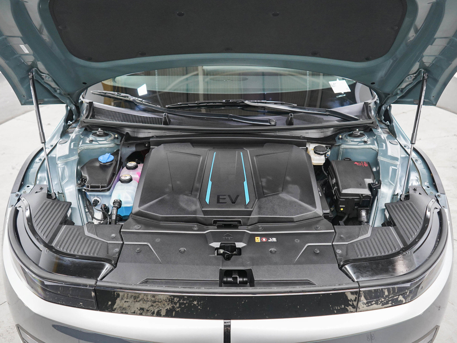 Certified 2024 Hyundai Ioniq 5 SEL AWD/4WD image 31