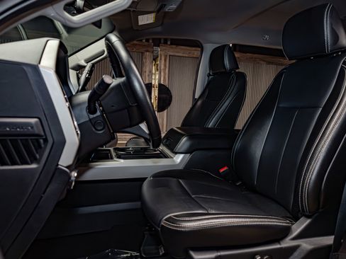 Used 2021 Ford F350 Lariat w/ Lariat Ultimate Package image 21