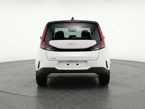 Used 2025 Kia Soul LX w/ LX Technology Package image 7