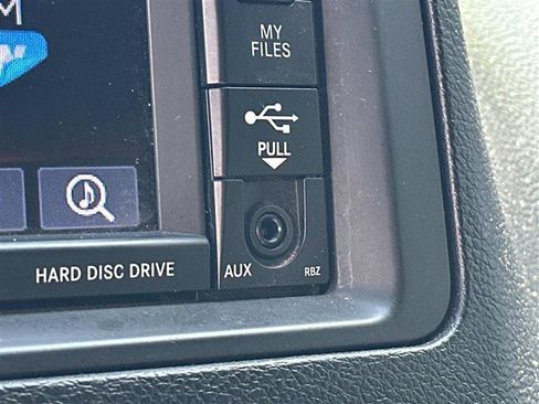 Used 2019 Dodge Grand Caravan SXT FWD image 17