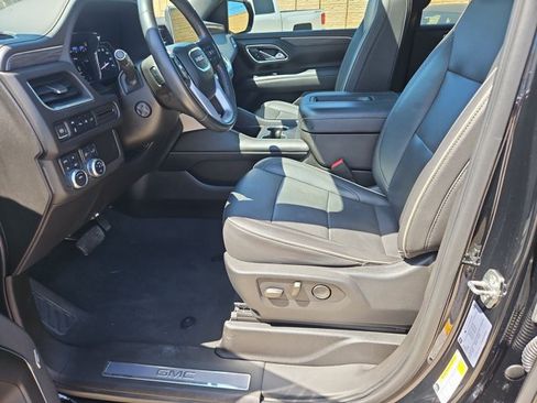 Used 2021 GMC Yukon SLT w/ SLT Premium Package AWD/4WD image 16