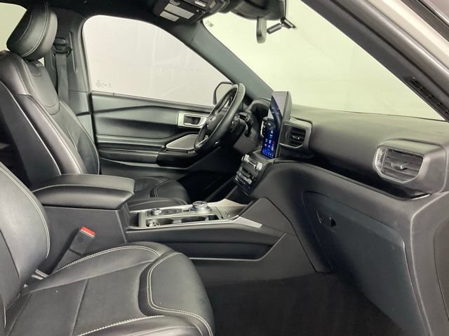 Used 2020 Ford Explorer ST w/ Premium Technology Package AWD/4WD image 18