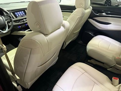 Used 2024 Buick Enclave Essence w/ Experience Buick Package FWD image 29