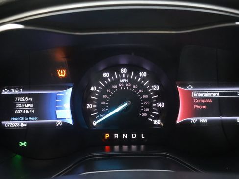 Used 2020 Ford Fusion SEL FWD image 26