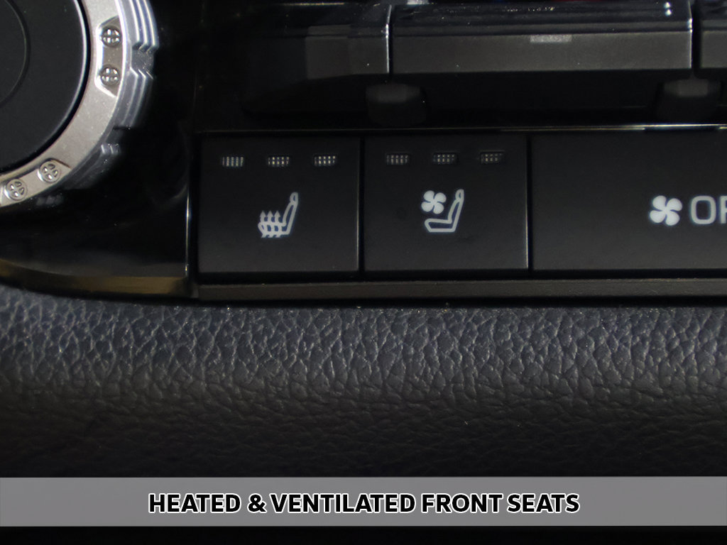 Used 2023 Toyota Tundra Limited w/ Power Package AWD/4WD image 6