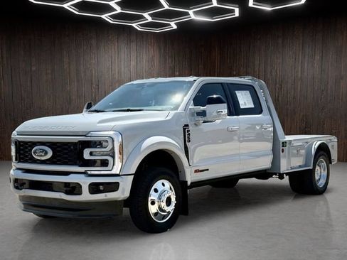 Used 2026 Ford F450 Platinum w/ FX4 Off-Road Package AWD/4WD image 61