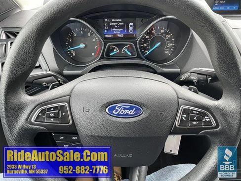 Used 2017 Ford Escape SE image 17