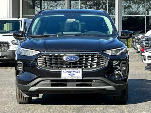 New 2025 Ford Escape SE image 28