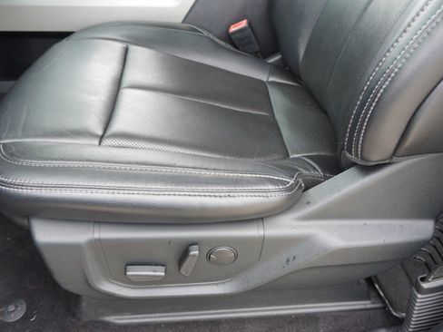 Used 2019 Ford F150 Lariat AWD/4WD image 25