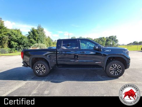 Used 2023 GMC Sierra 1500 AT4 w/ AT4 Premium Package AWD/4WD image 6
