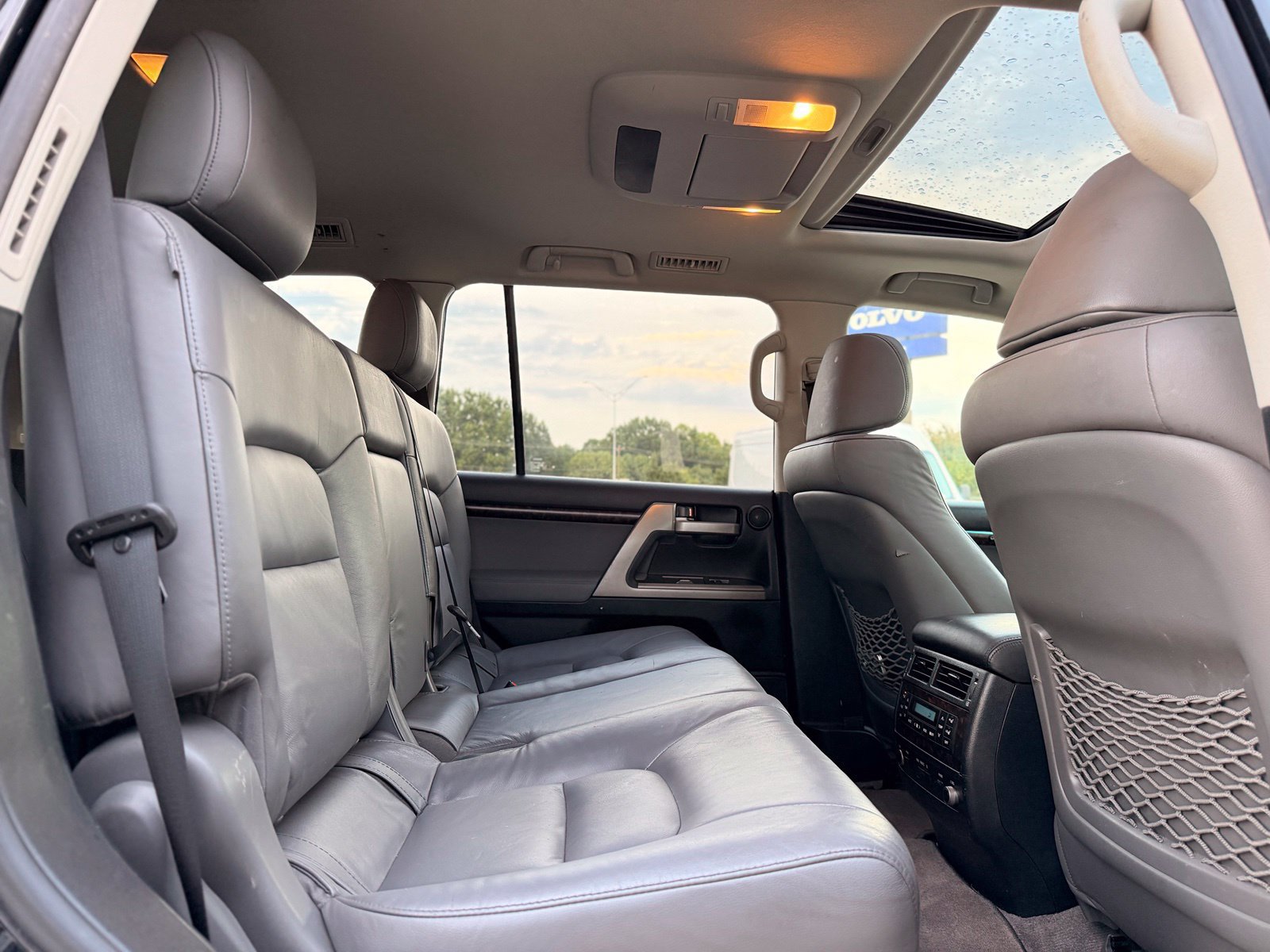 Used 2011 Toyota Land Cruiser w/ Upgrade Pkg AWD/4WD image 24