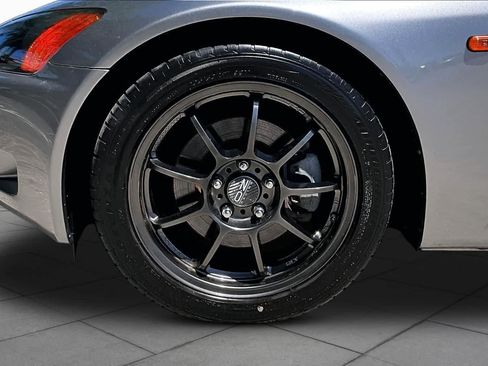 Used 2001 Honda S2000 image 9