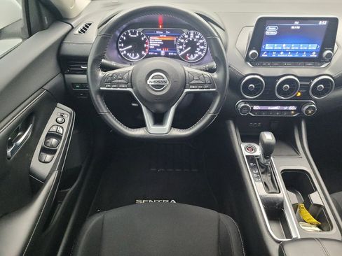 Used 2021 Nissan Sentra SV FWD image 22