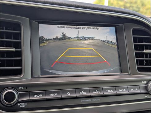 Used 2019 Hyundai Elantra Value Edition FWD image 19