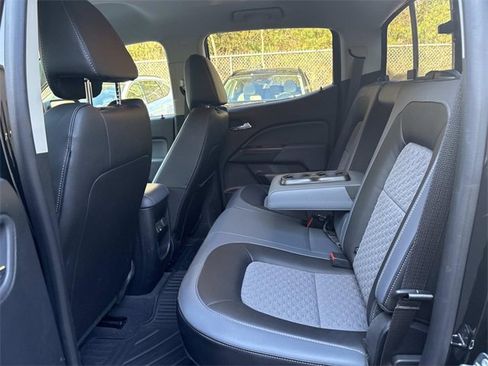 Used 2019 Chevrolet Colorado Z71 image 24