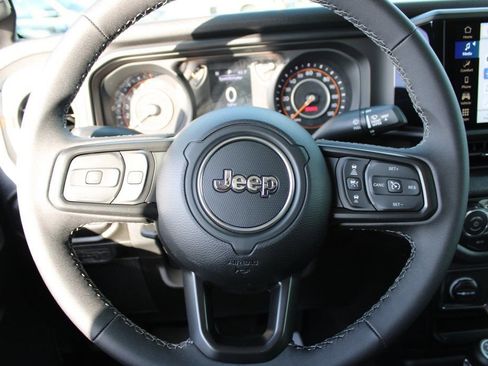 New 2026 Jeep Gladiator Sport image 13