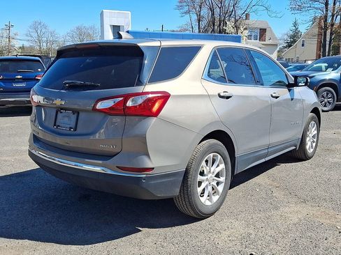 Used 2019 Chevrolet Equinox LT image 8